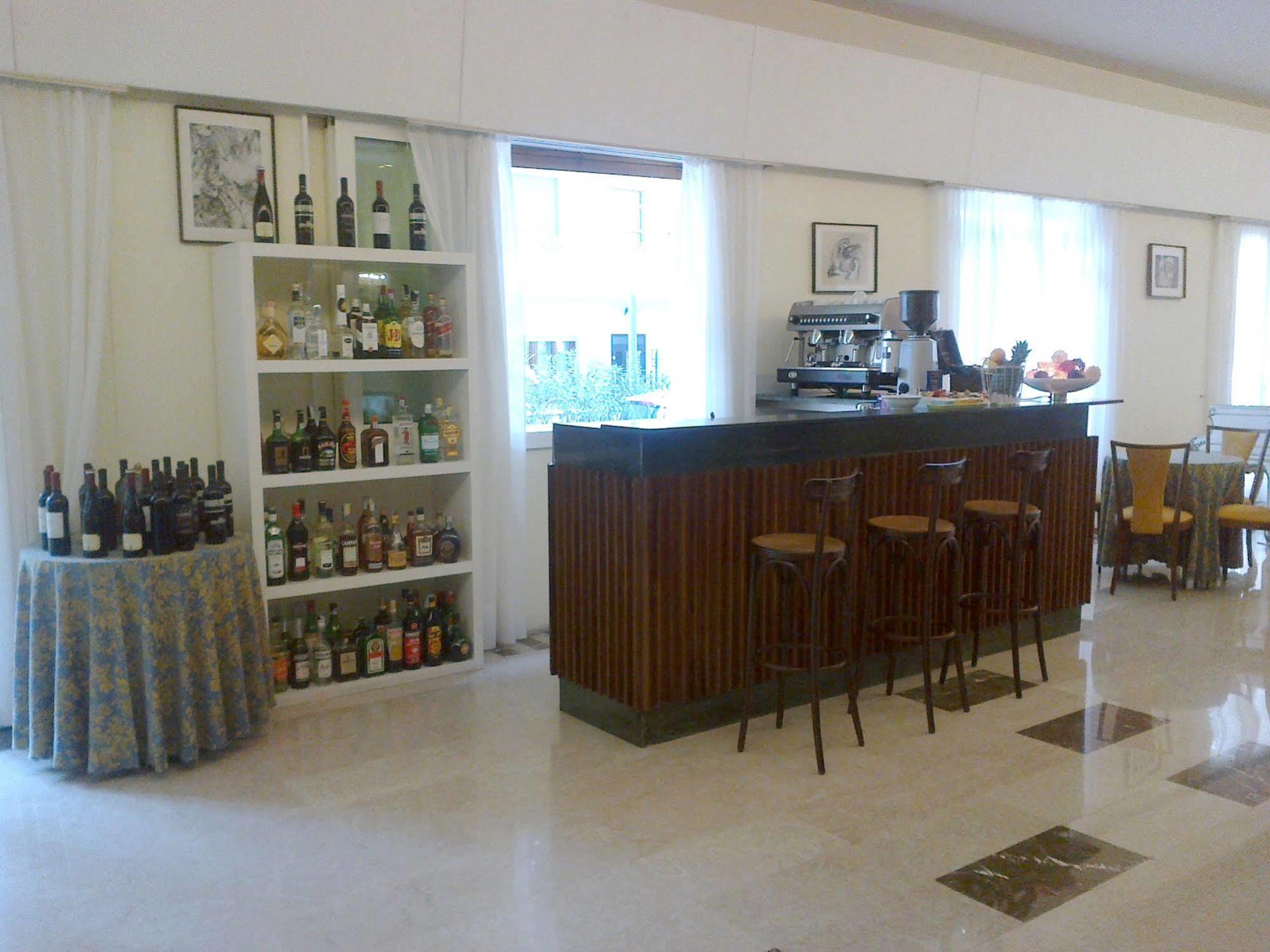 Broglia Hotel 4*