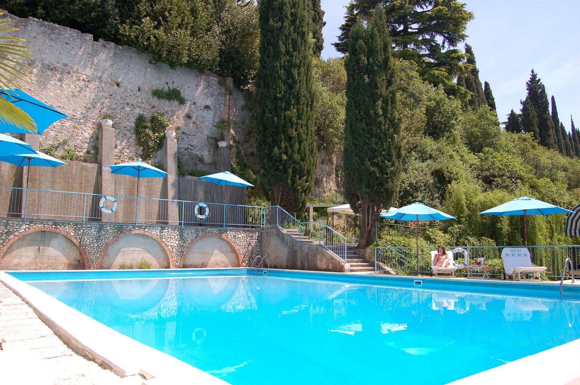 Hotel Broglia 4*